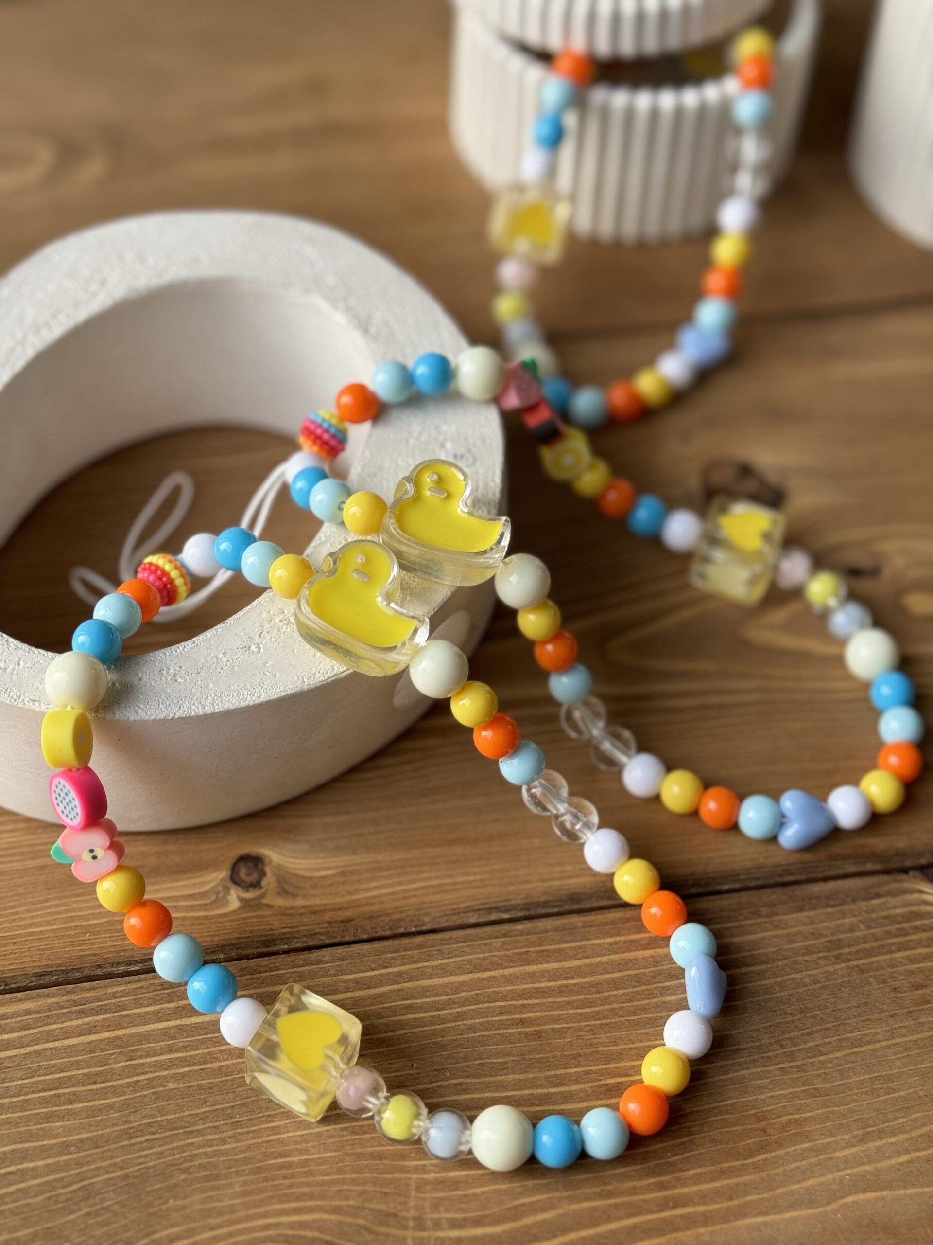 بند آویز کوتاه جوجه اردک