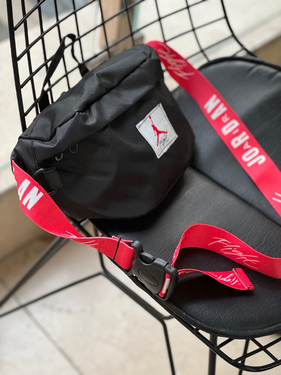 کیف های دوشی کج