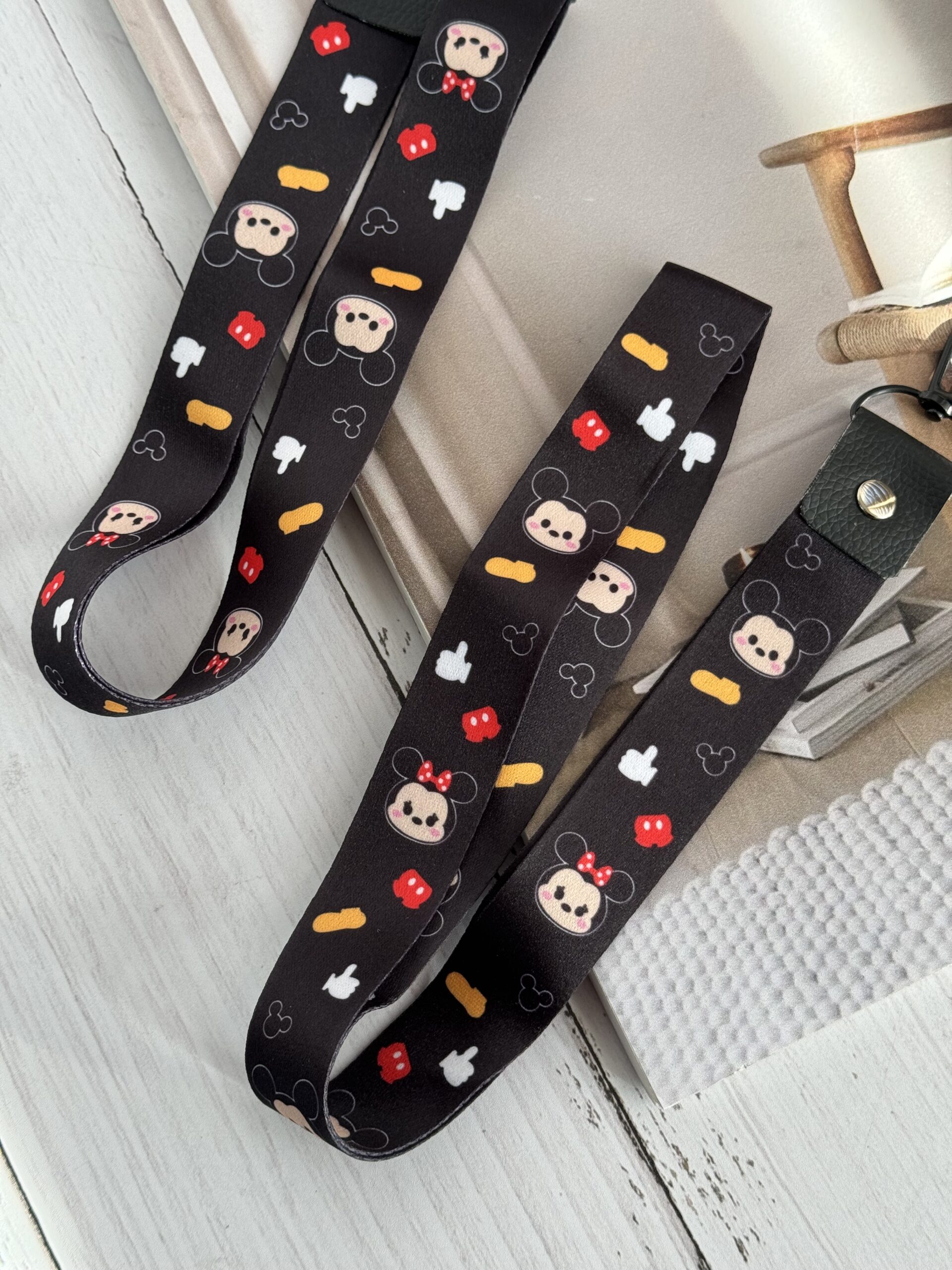 بند و آویز میکی مینی مشکی