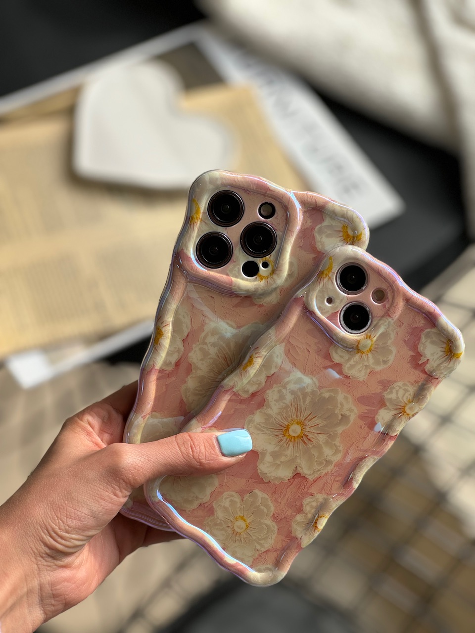 قاب گل اطلسی سفید