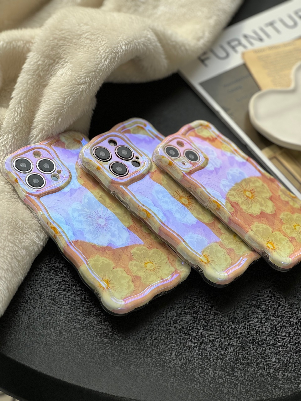 قاب گل اطلسی سفید