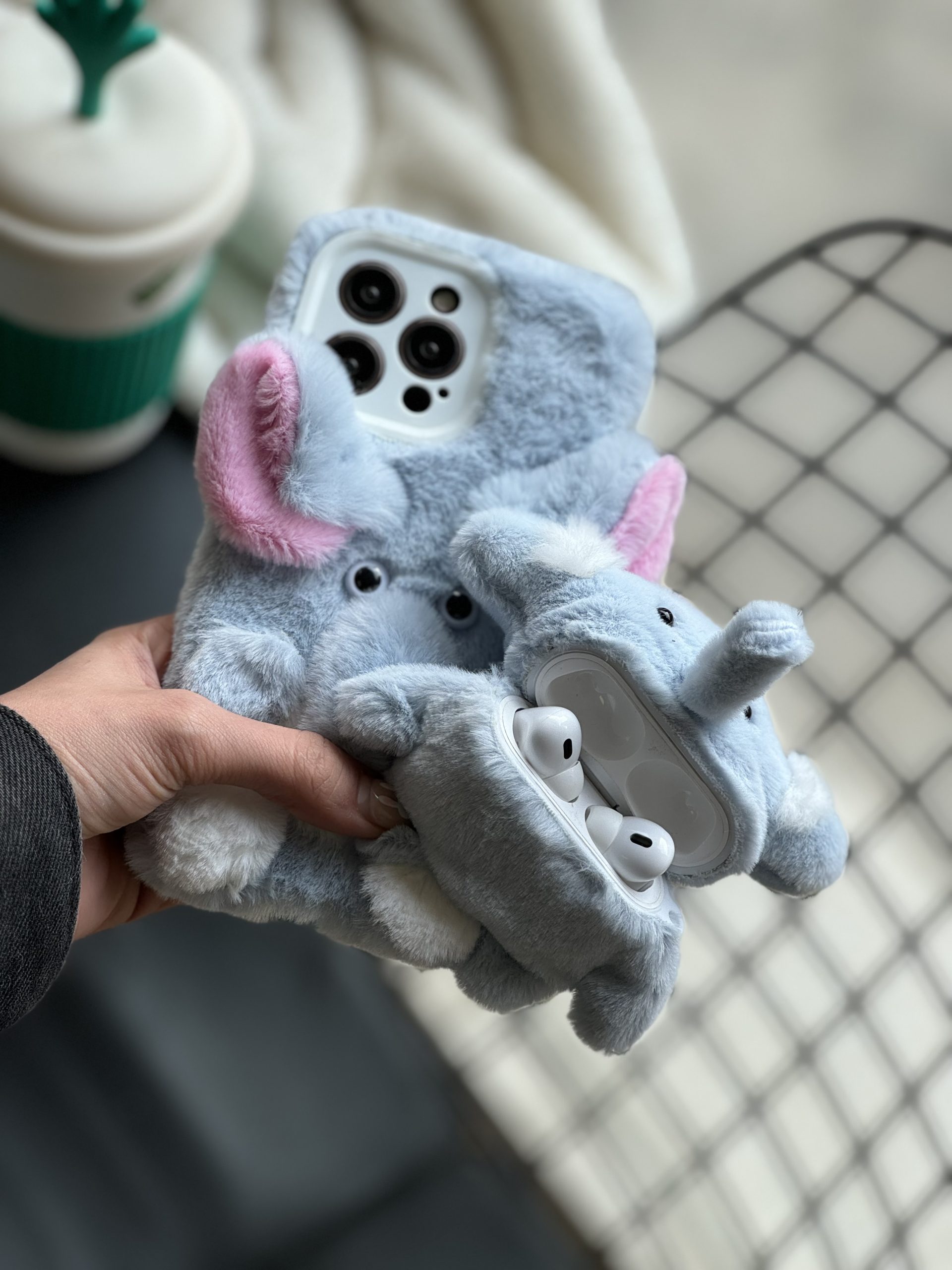 کاور ایرپاد پشمی فیل