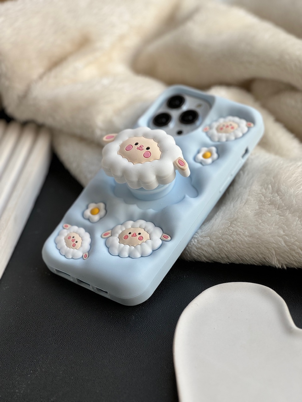 قاب گوسفند سیلیکونی پاپ سوکت استند شو