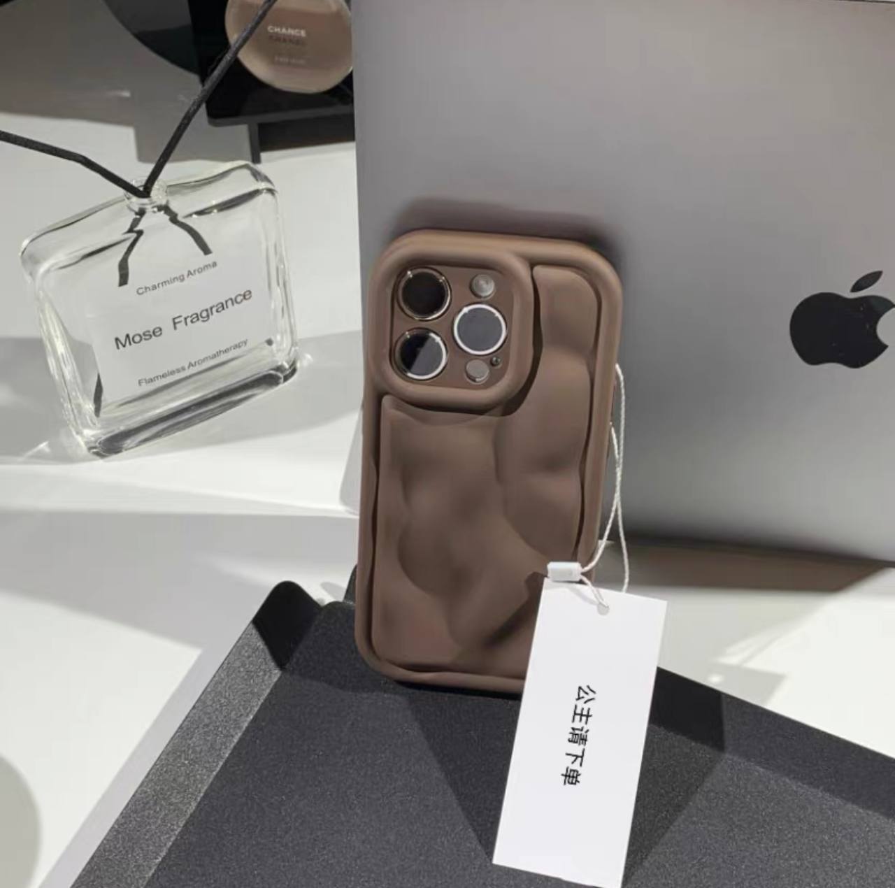 قاب آیفون Solid Wave