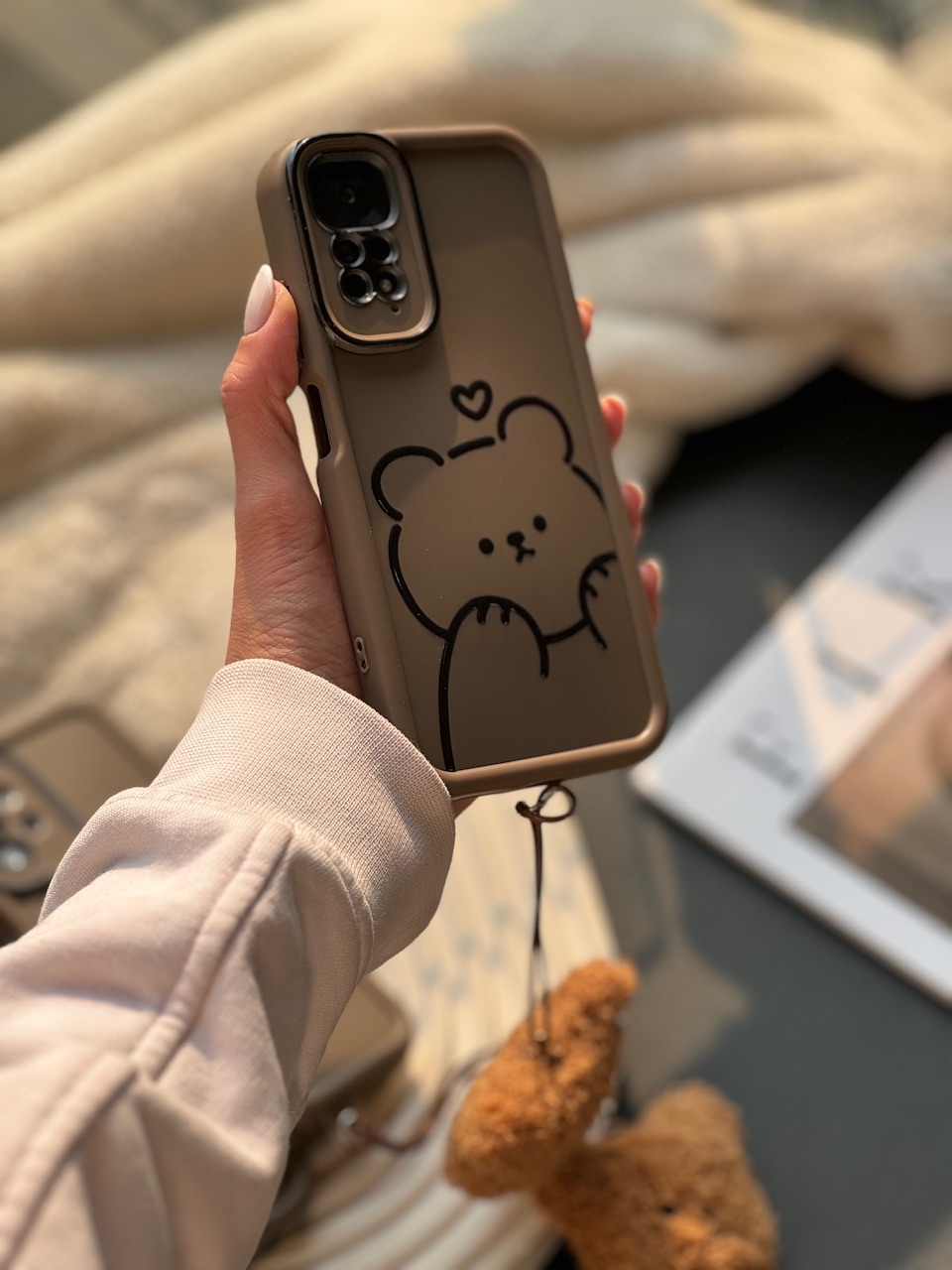 قاب تدی با آویز پشمی سامسونگ و شیائومی