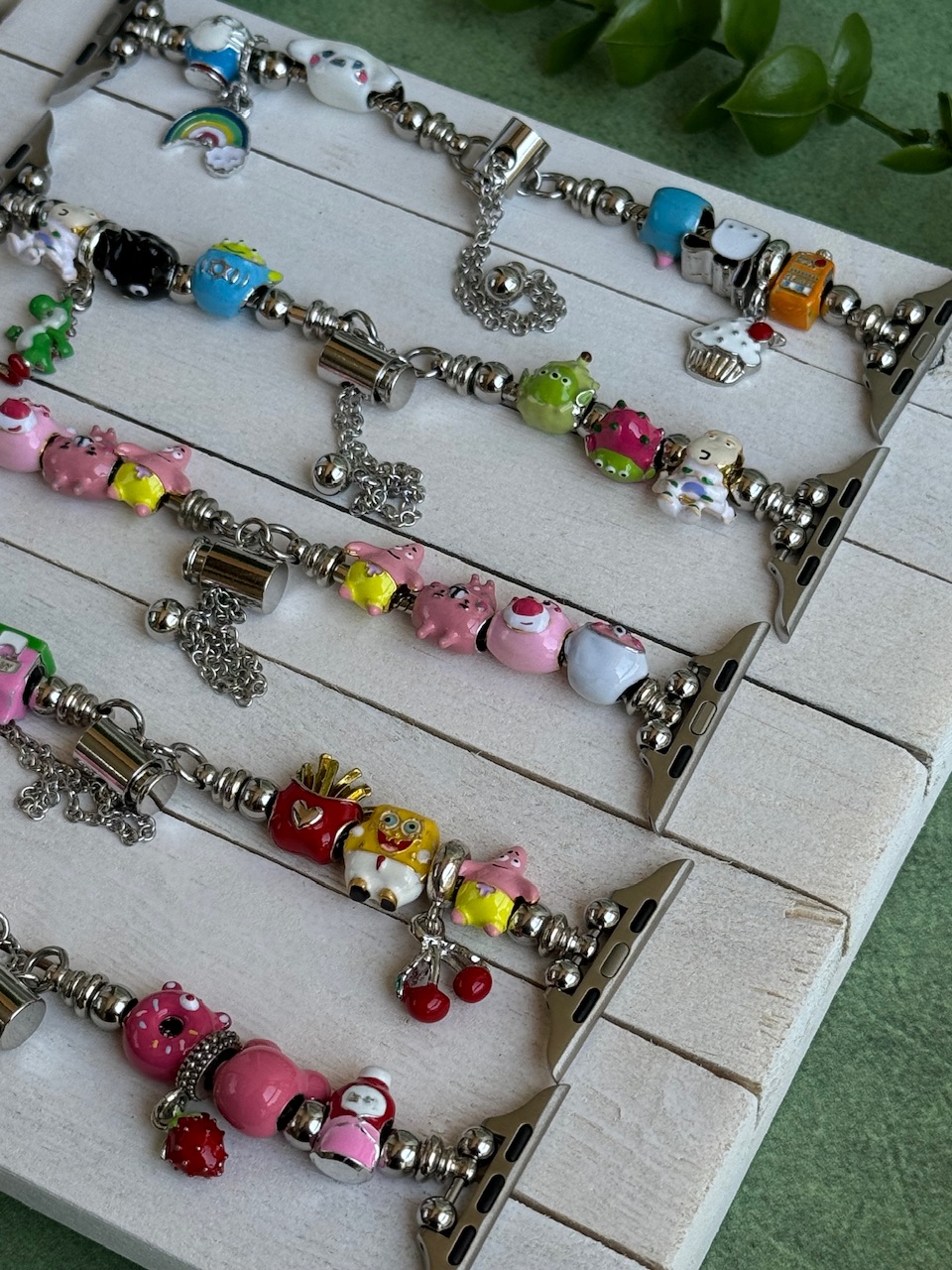 بند اپل واچ فانتزی عروسکی