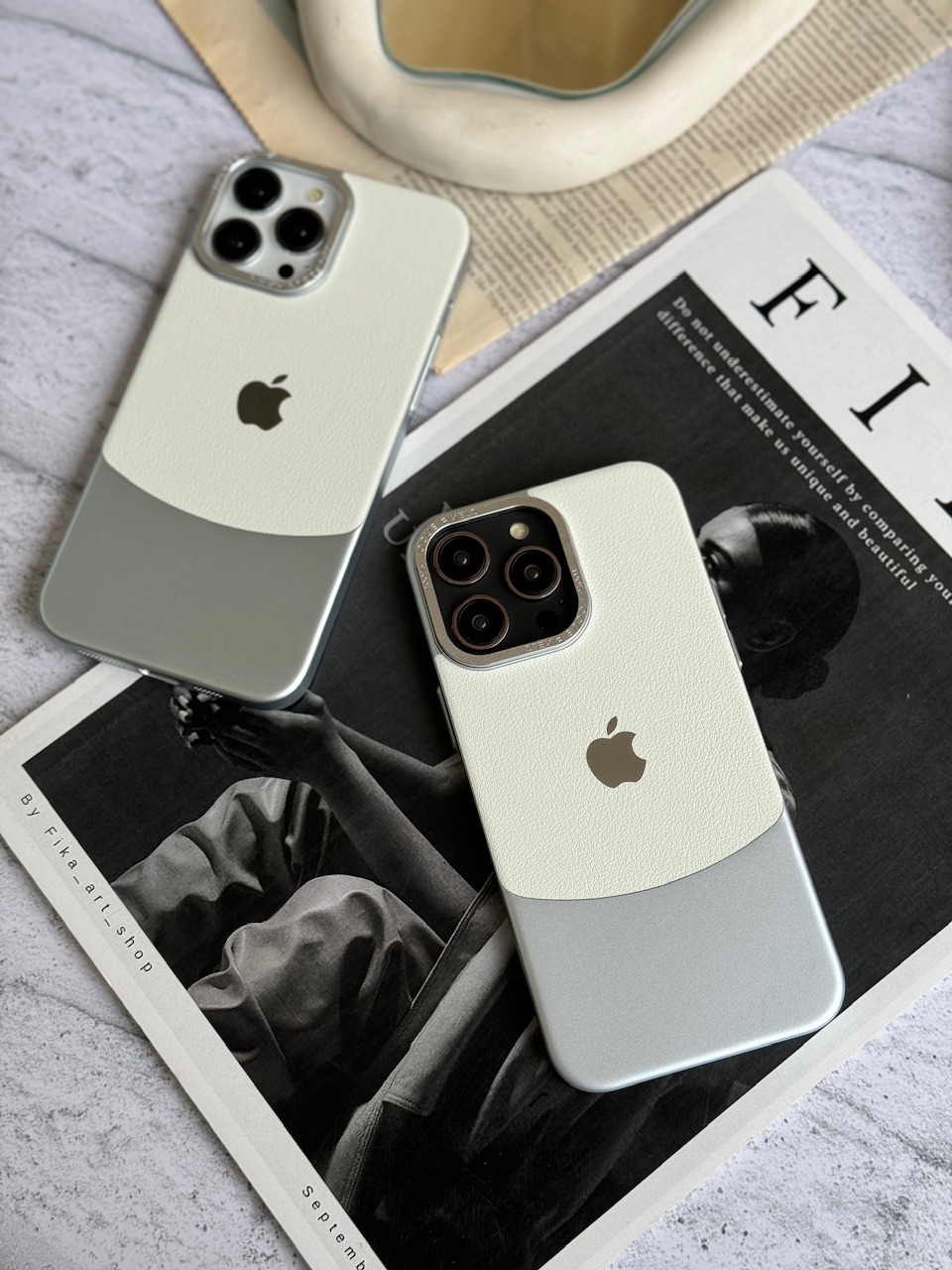 قاب Leather Metal تیتانیوم، قرمز و سفید