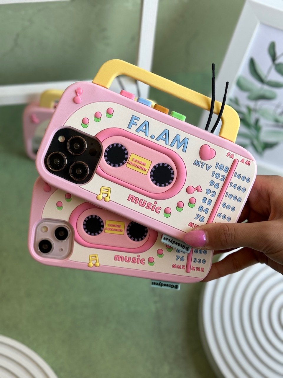 قاب آیفون رادیو سیلیکونی