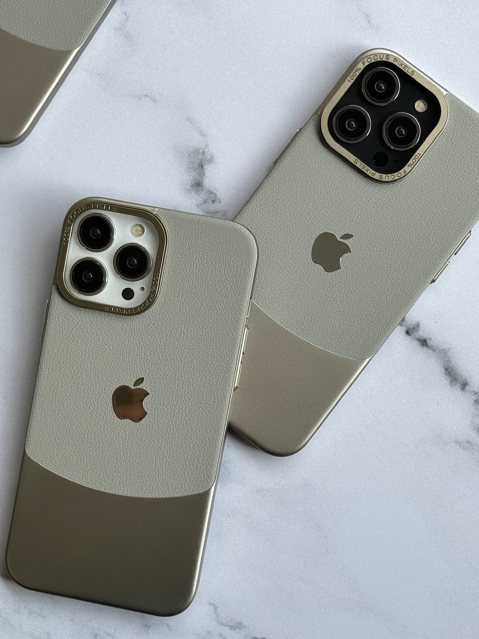 قاب Leather Metal تیتانیوم و قرمز