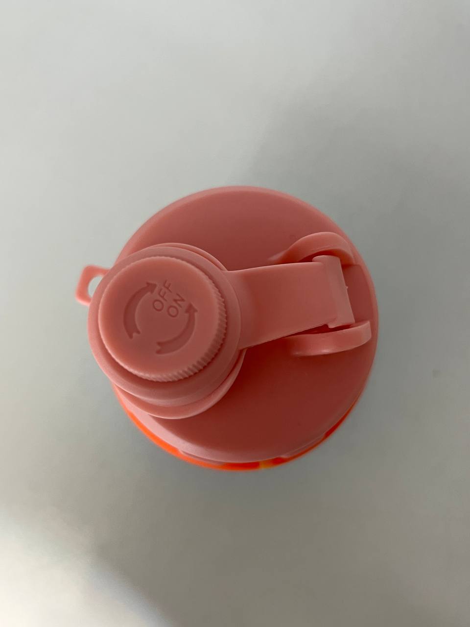 قمقمه سیلیکونی تا شو