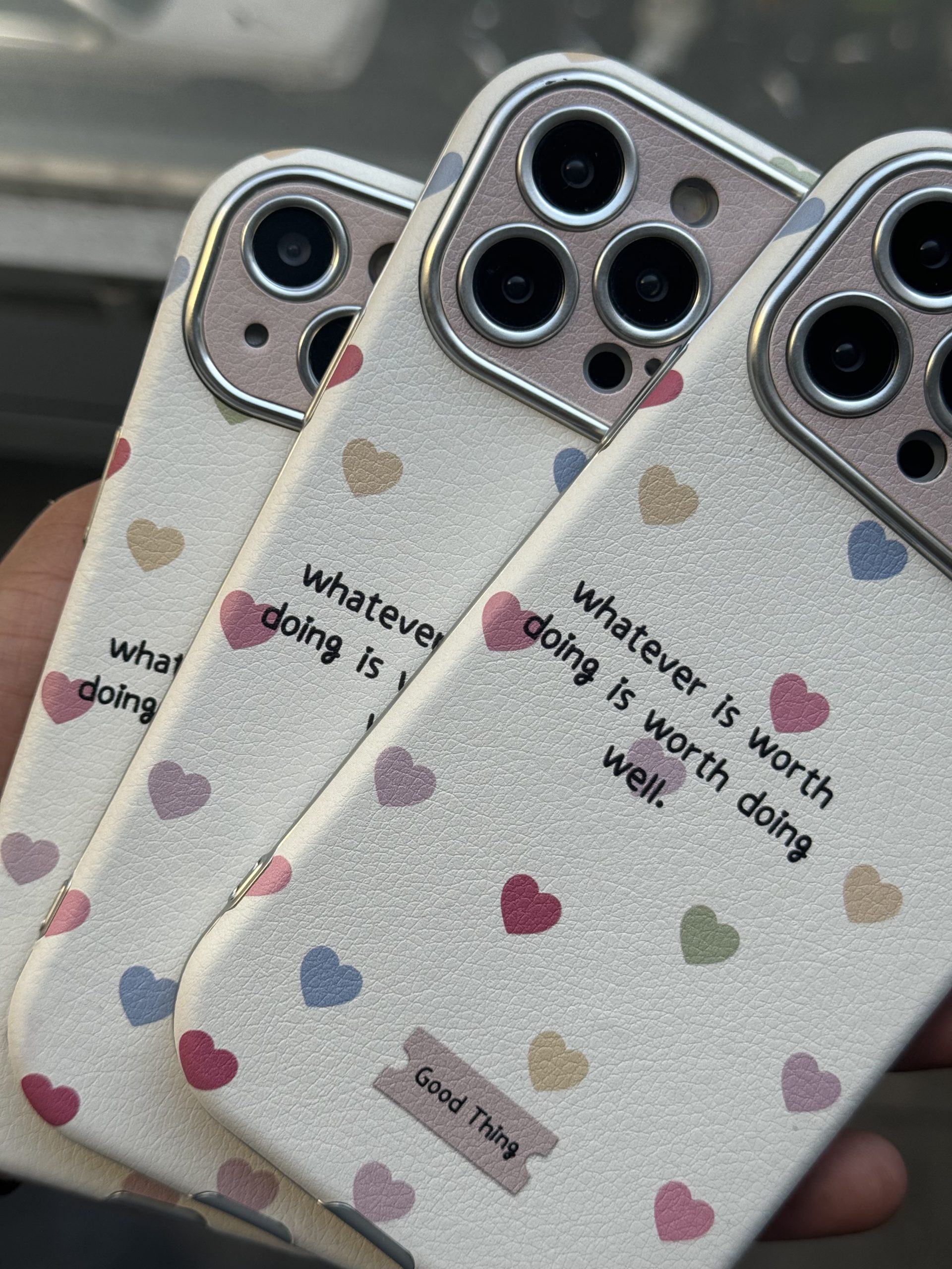 قاب آیفون قلب ریز