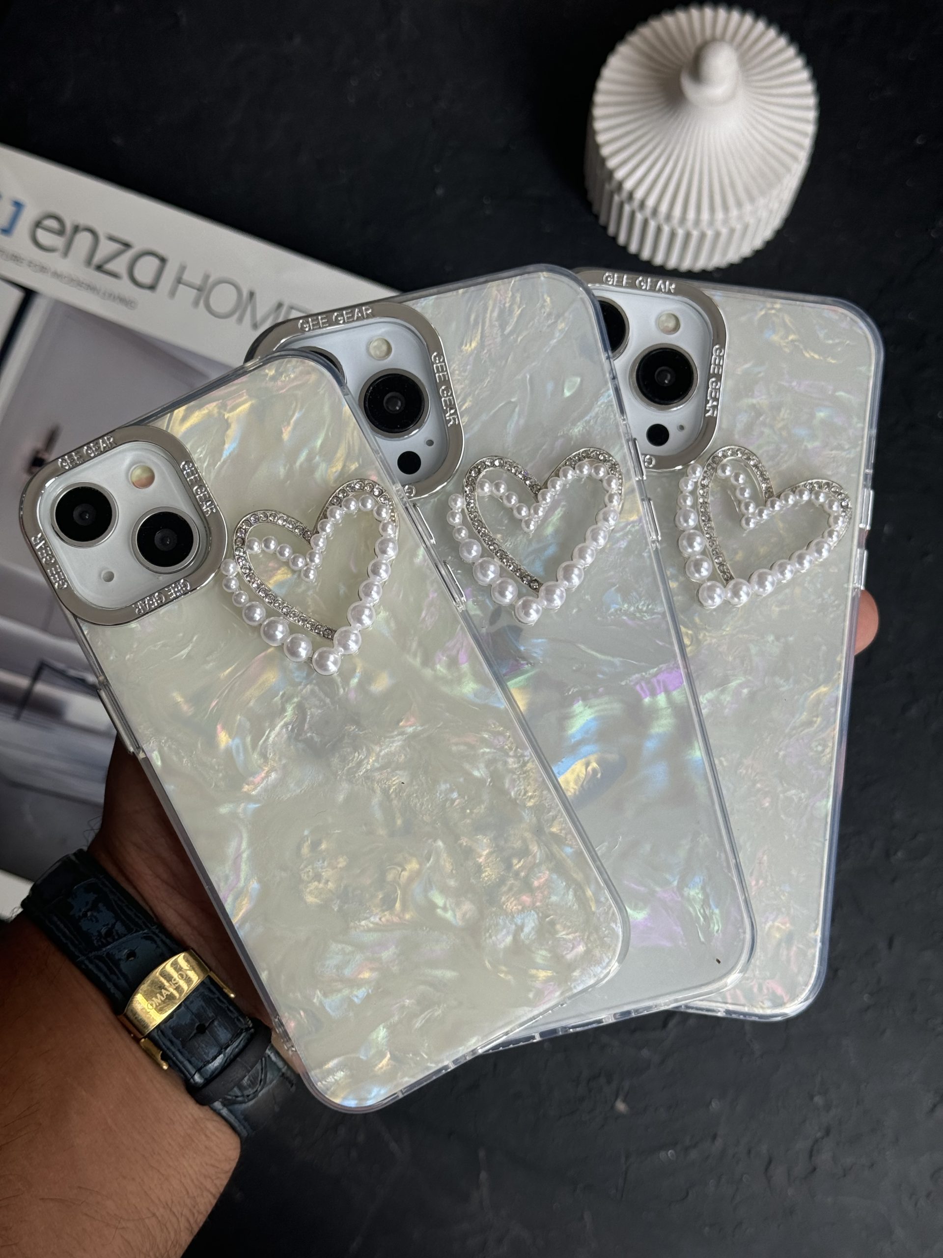 قاب آیفون قلب مرواریدی