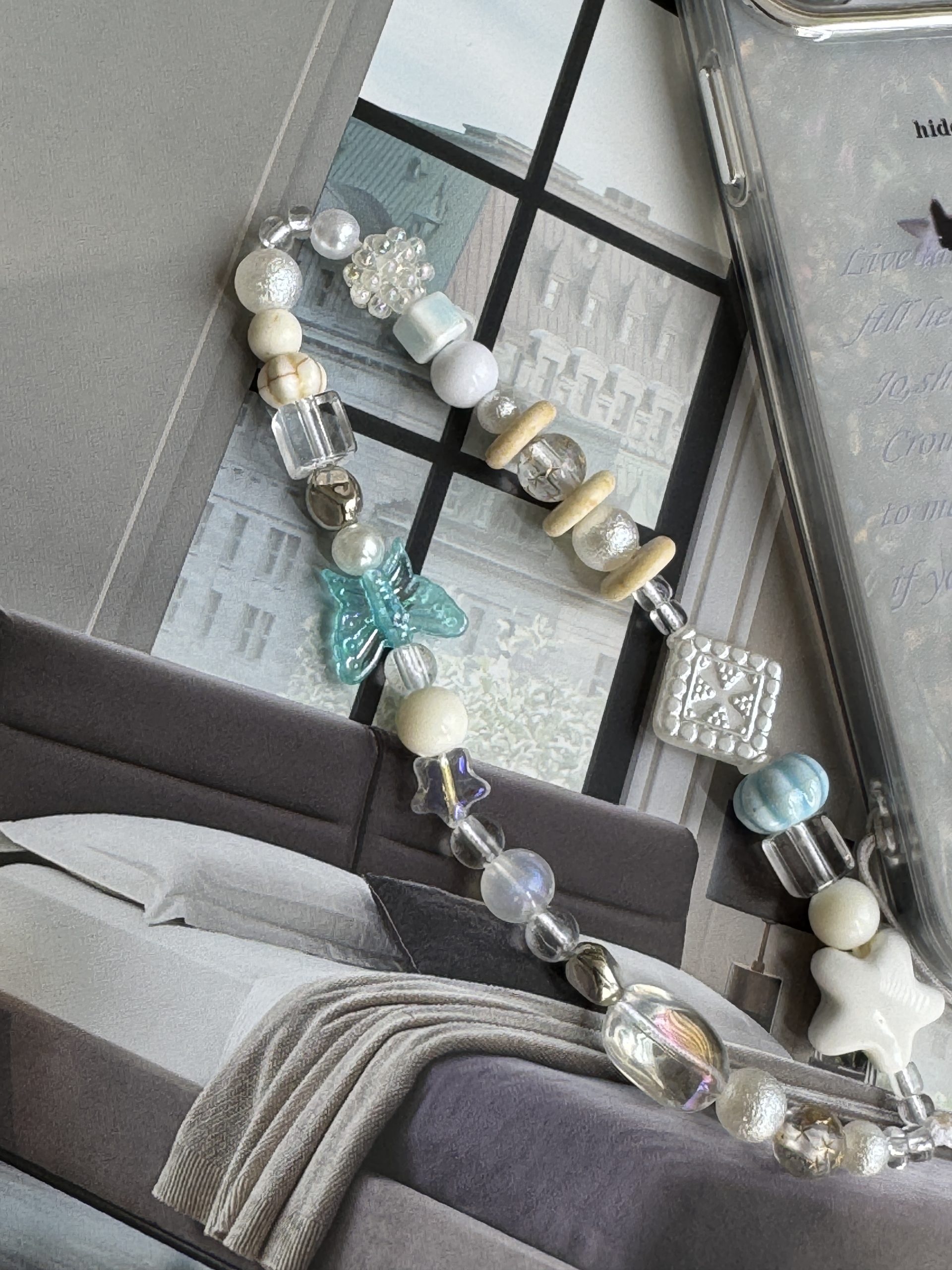 بند و آویز ستاره و پروانه