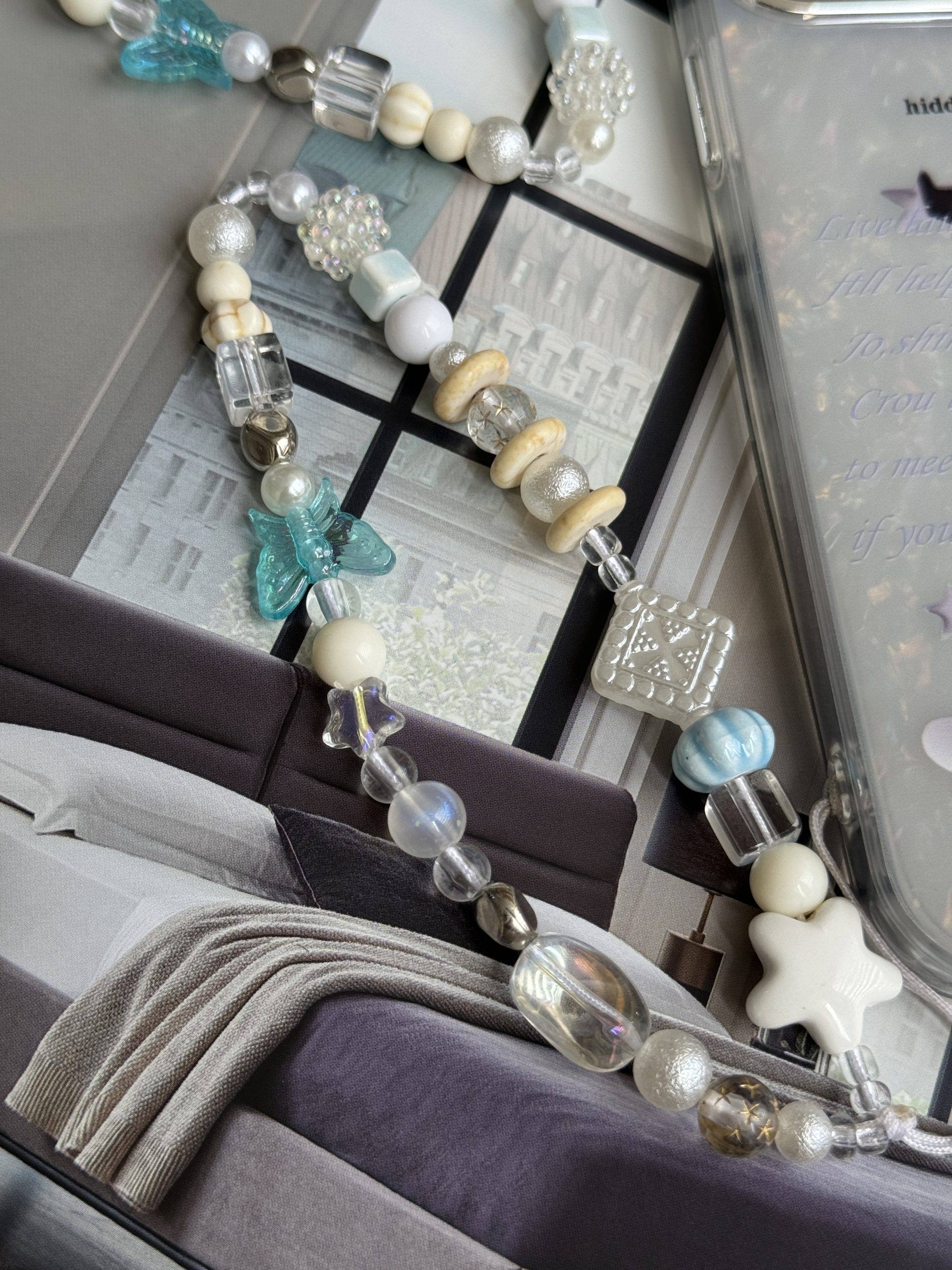 بند و آویز ستاره و پروانه