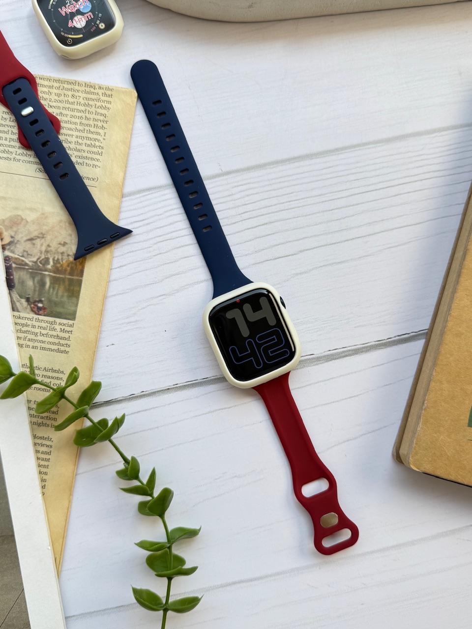 بند اپل واچ سیلیکونی با گارد French Style