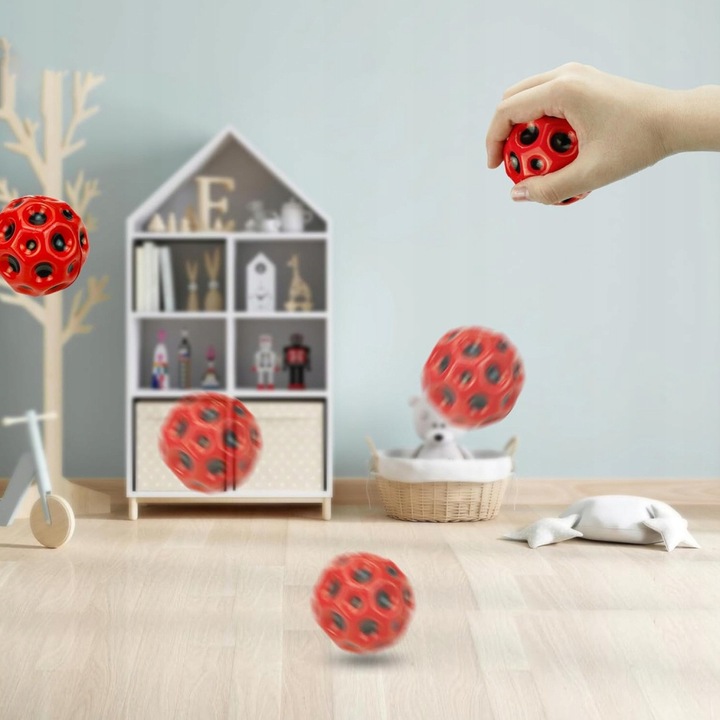 توپ فضایی مون بال