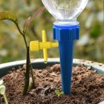 آبپاش قطره ای گلدان