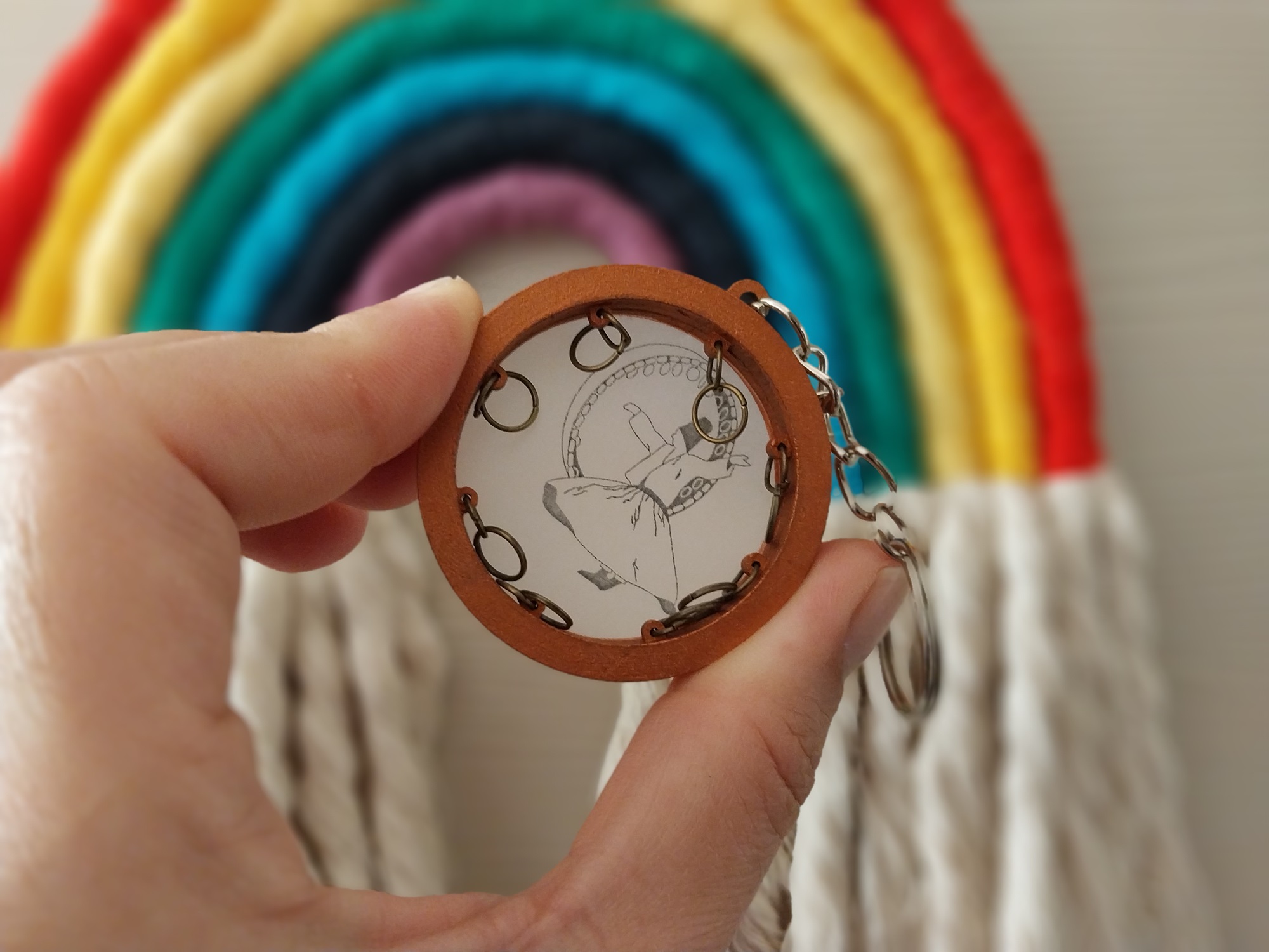 جا کلیدی آویز چوبی طرح دف