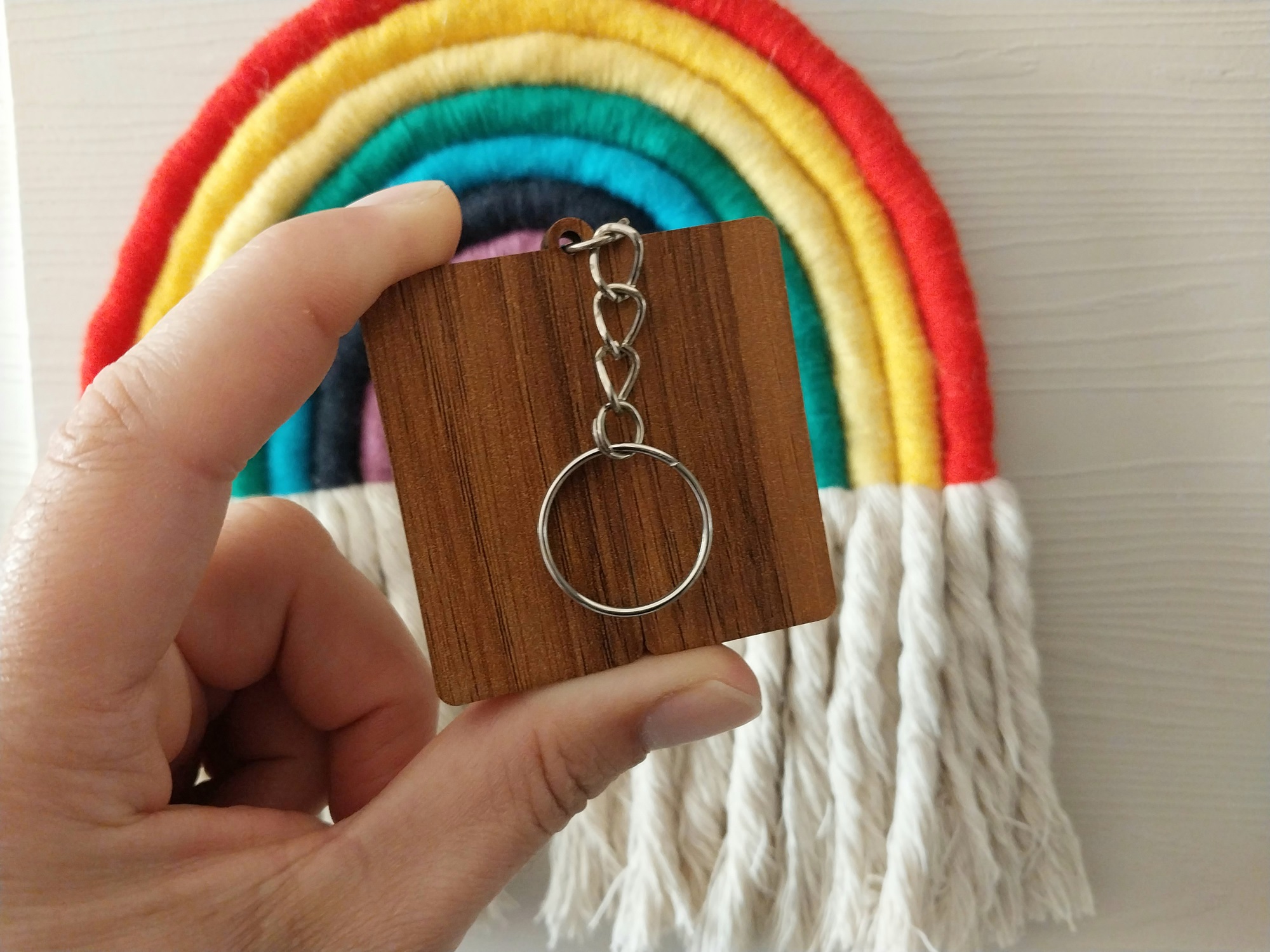 جا کلیدی و آویز و گردنبند طرح تخته نرد