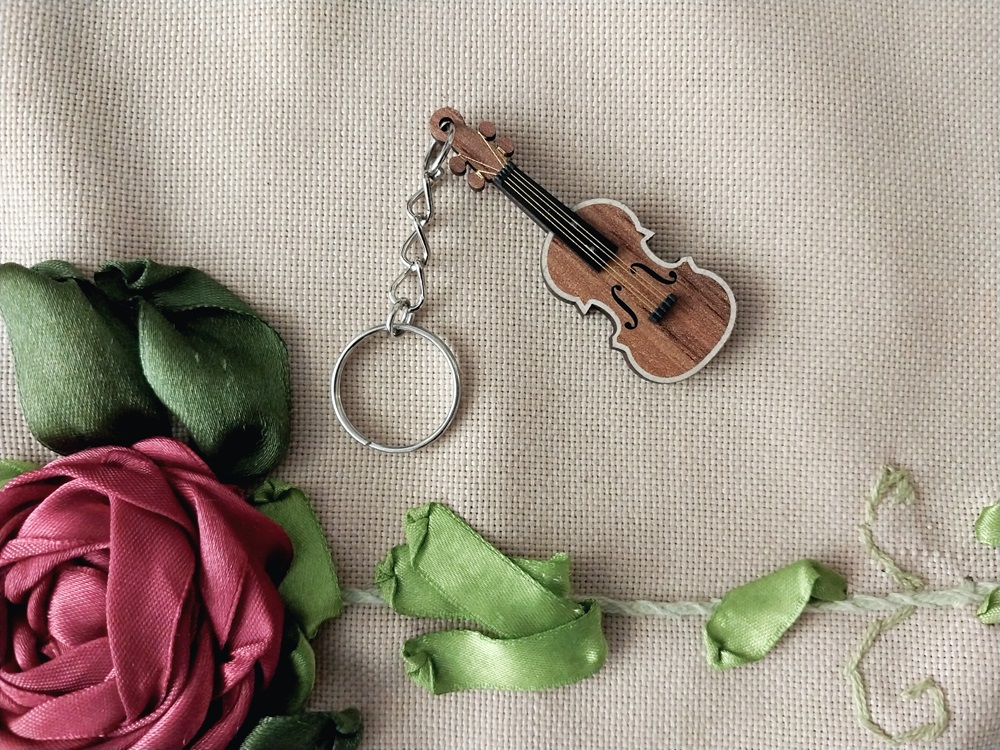 جا کلیدی آویز چوبی طرح ویولن