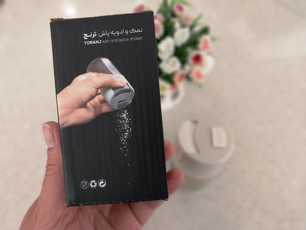 نمک و ادویه پاش فشاری