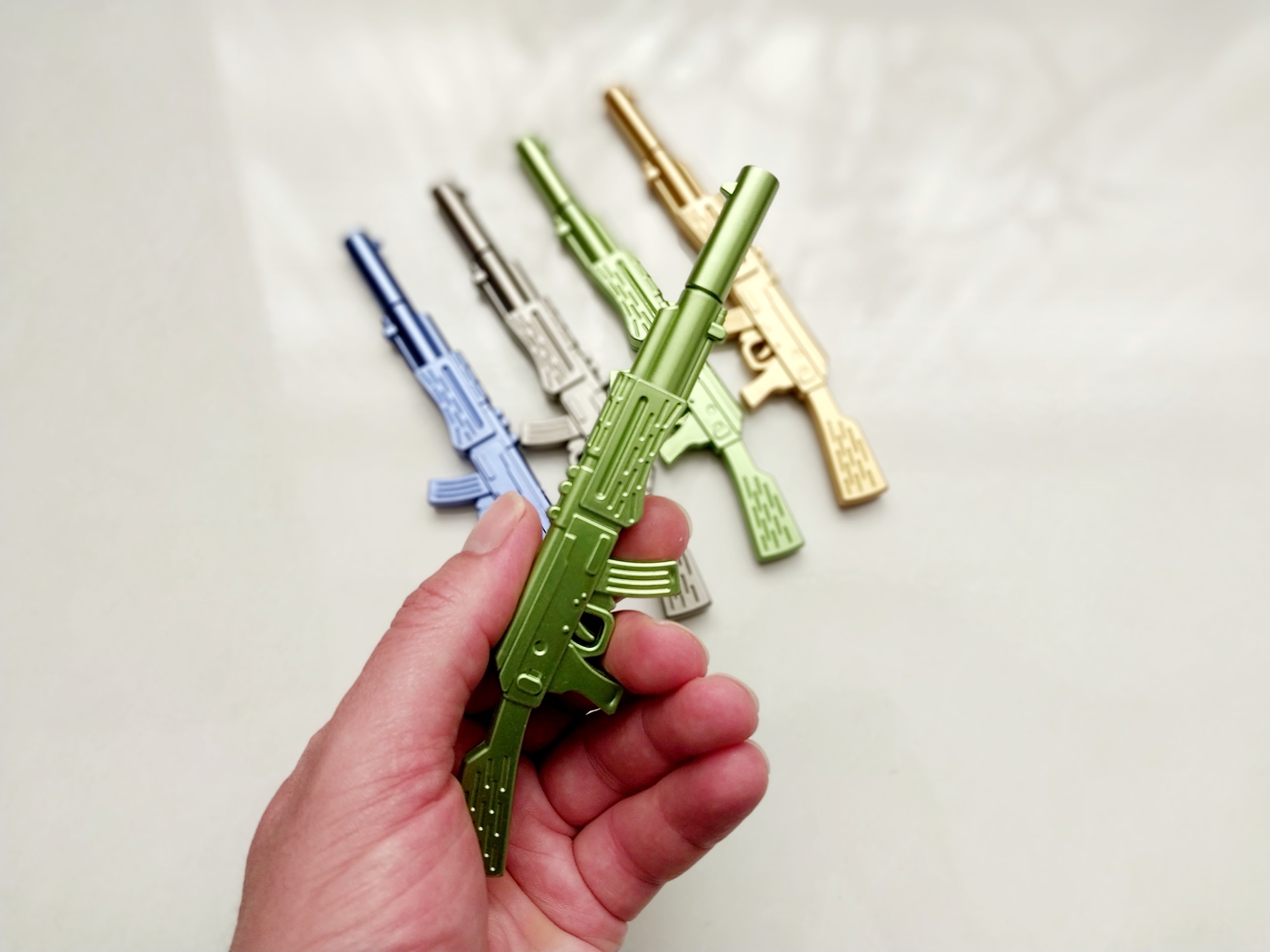 روان نویس فانتزی طرح تفنگ