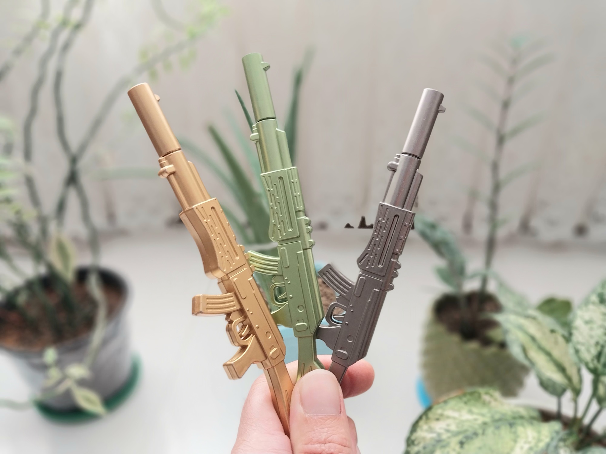 روان نویس فانتزی طرح تفنگ