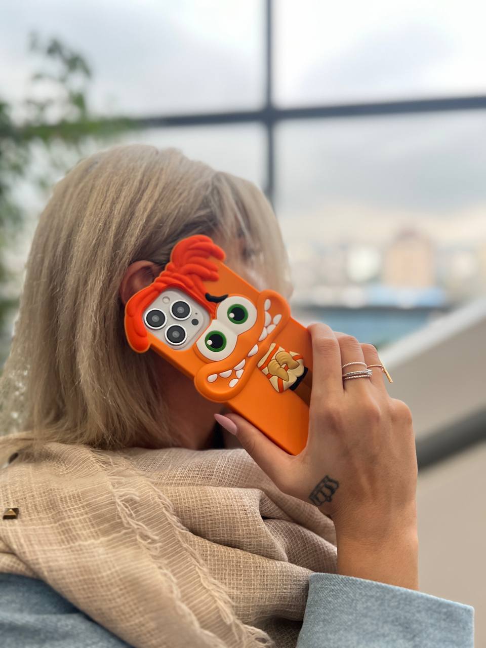 قاب آیفون anxiety inside out