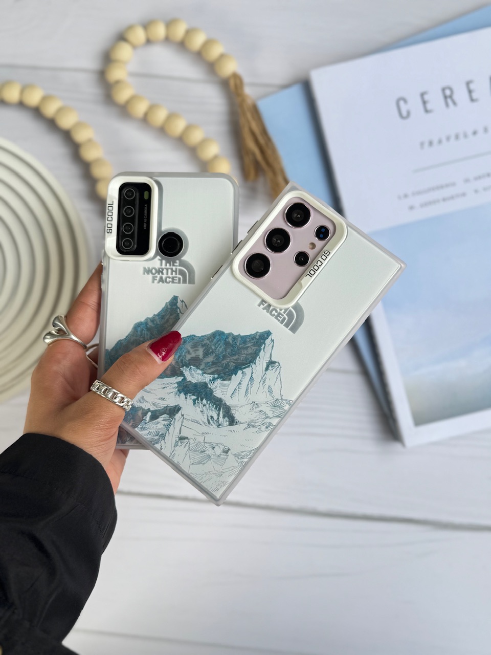 قاب کوه سفید سامسونگ و شیائومی