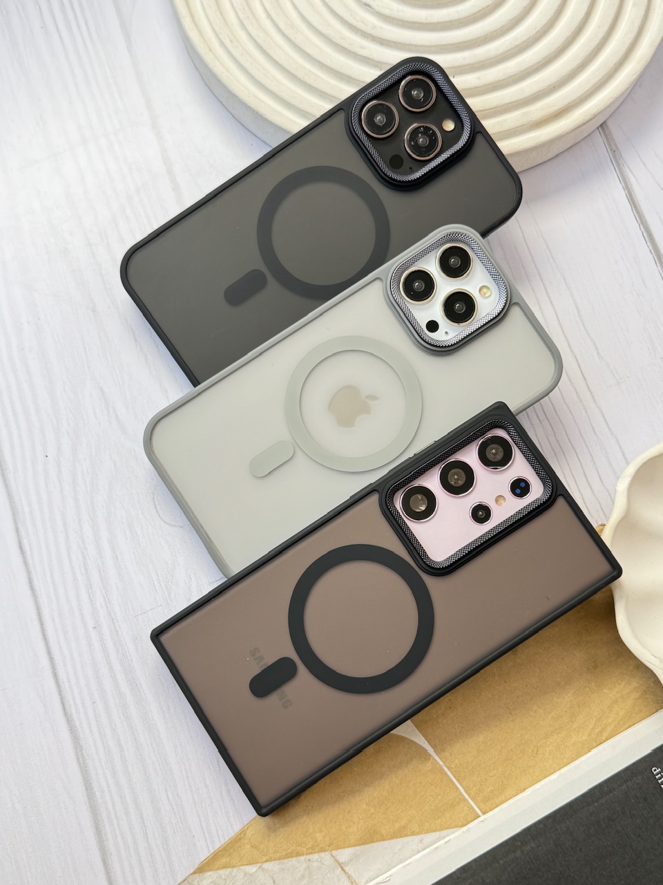 قاب لنز کربن مات مگ سیف آیفون و سامسونگ