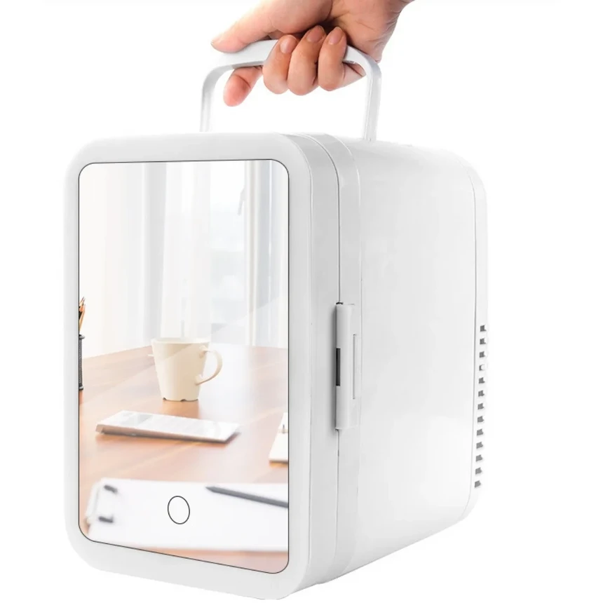 مینی یخچال لوازم آرایشی قابل حمل