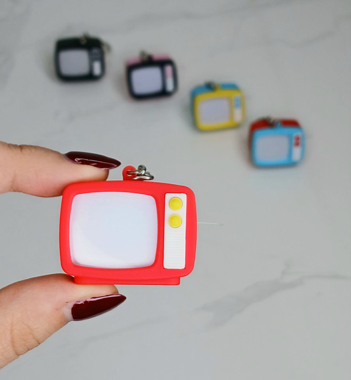 جاکلیدی تلویزیون همراه با نور و صدا