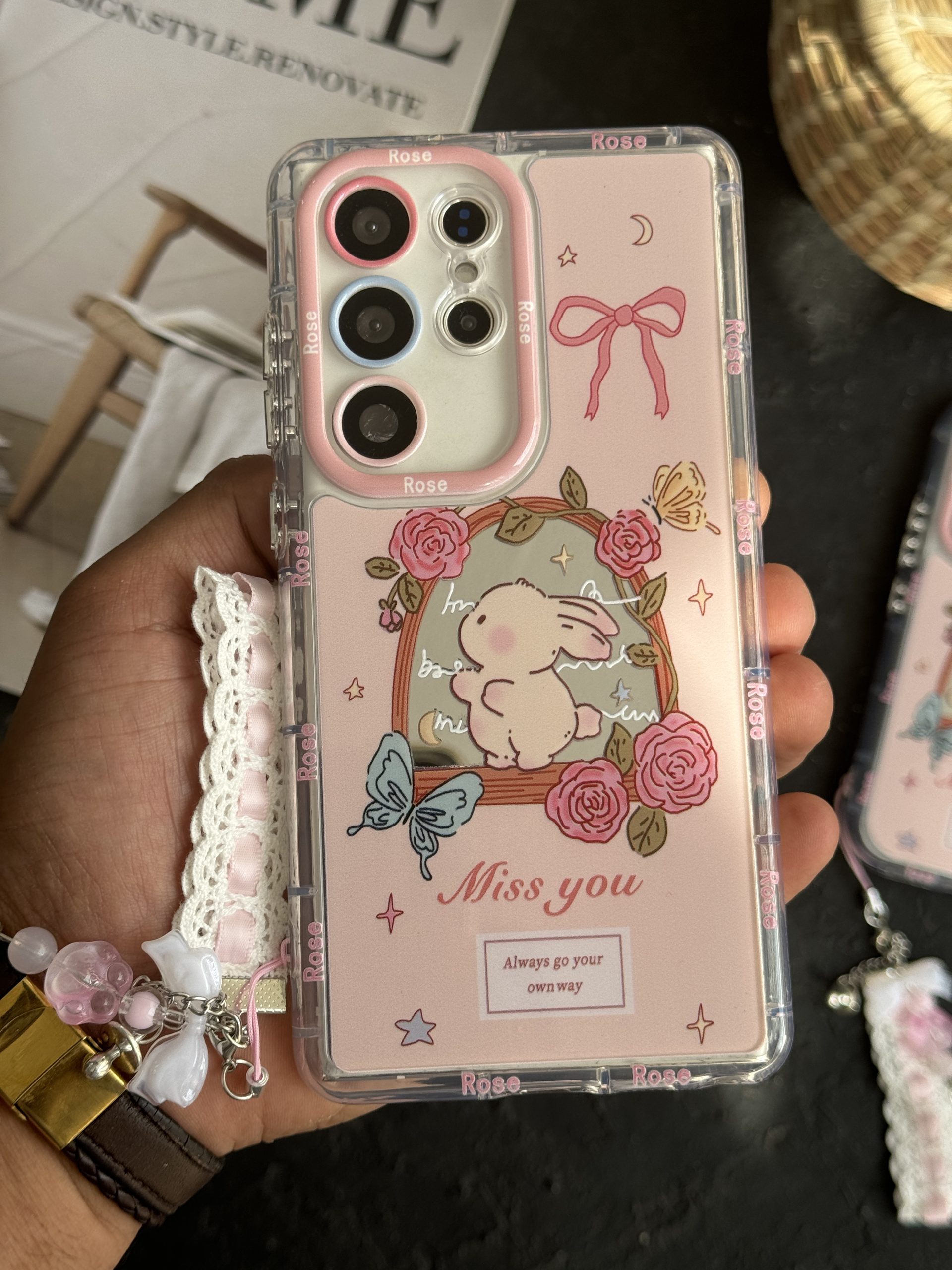 قاب خرگوش میس یو پاپیون گل رز بندست