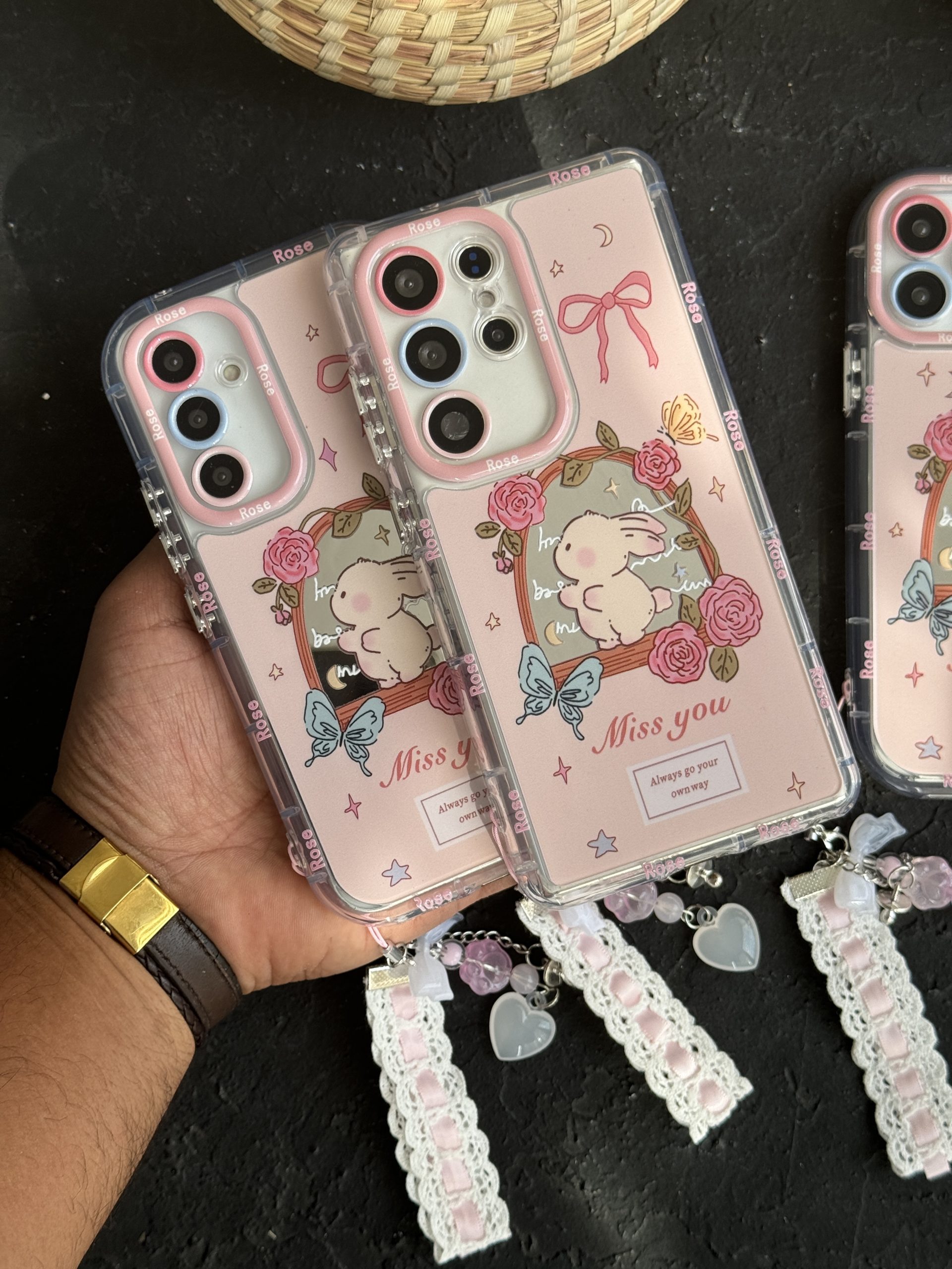 قاب خرگوش میس یو پاپیون گل رز بندست