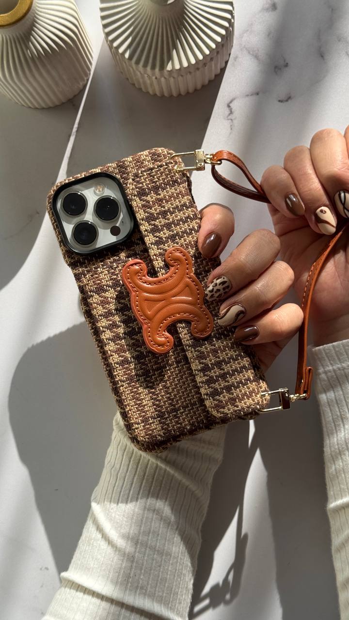 قاب آیفون سلین استریپ پارچه ای قهوه ای جاکارتی + بند بلند