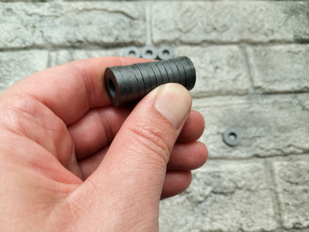 آهنربای رینگی 1/5 سانتیمتری