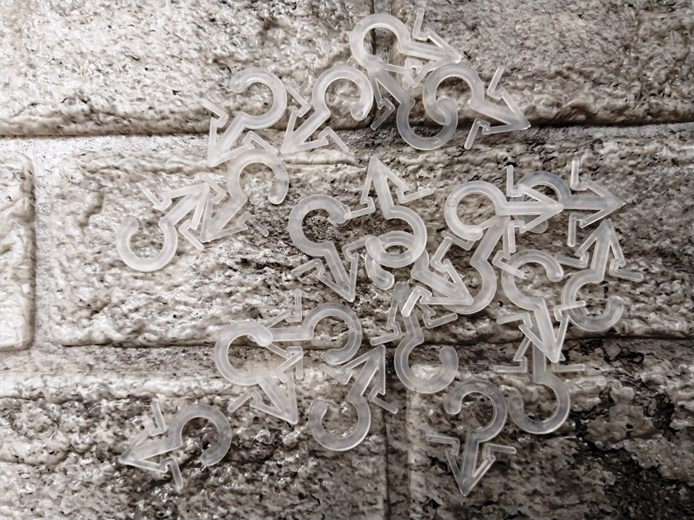 قلاب آویز جوراب