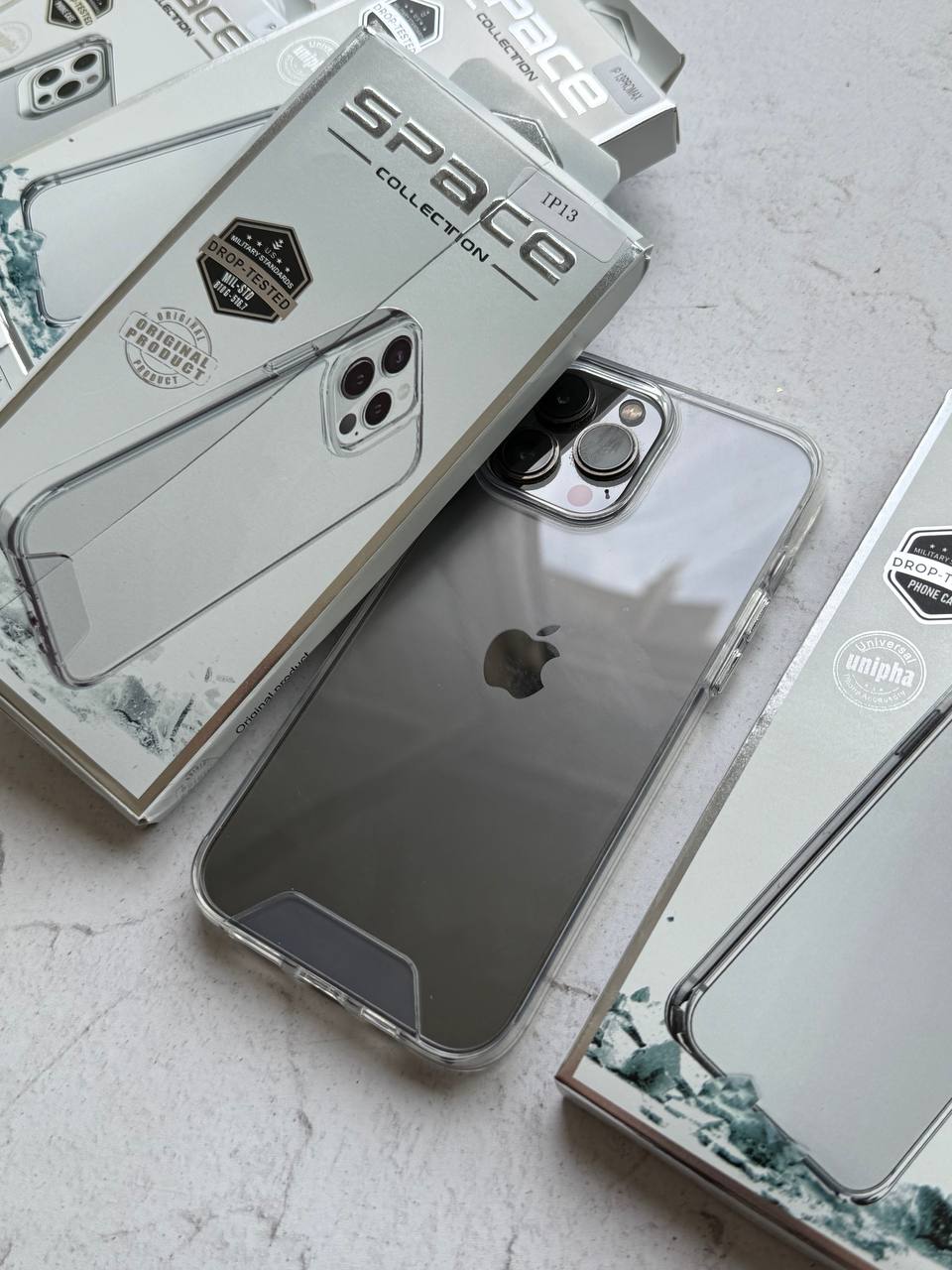 قاب space شفاف