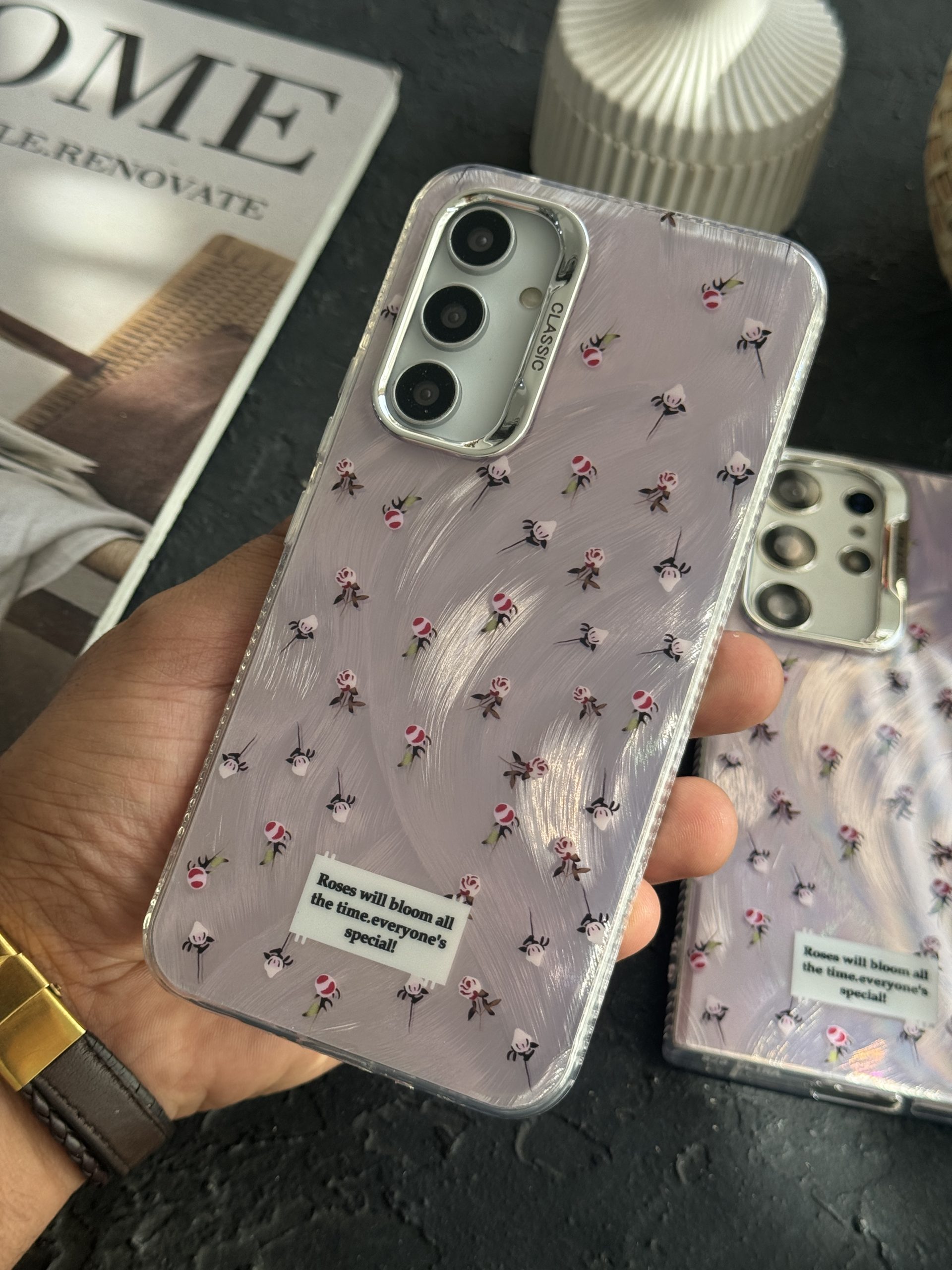 قاب گل رز اسپشیال کلاسیک شاینی صورتی