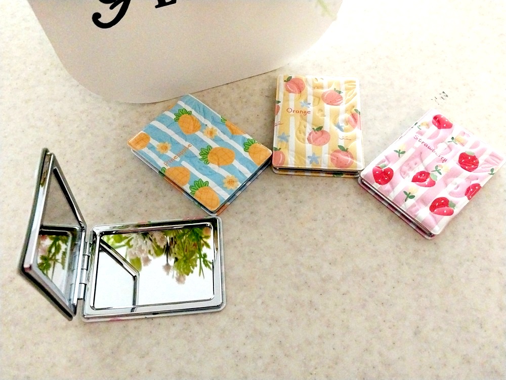 آینه دوطرفه تاشو فانتزی