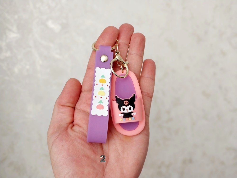 جاکلیدی آویز سیلیکونی طرح دمپایی