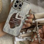 قاب آیفون قلب رمانتیک آیینه ای نگین دار + بندست