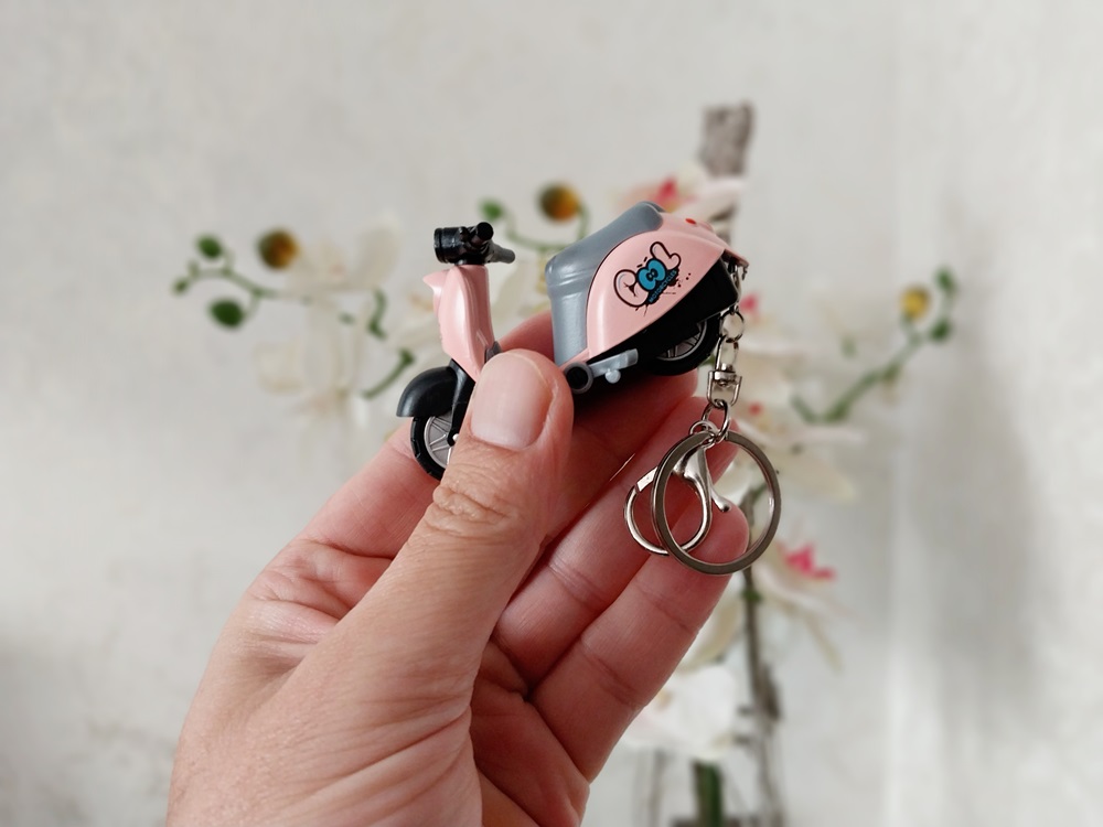 جاکلیدی ماشین فلزی وسپا