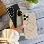 قاب Carbon Magsafe با پک Q Series