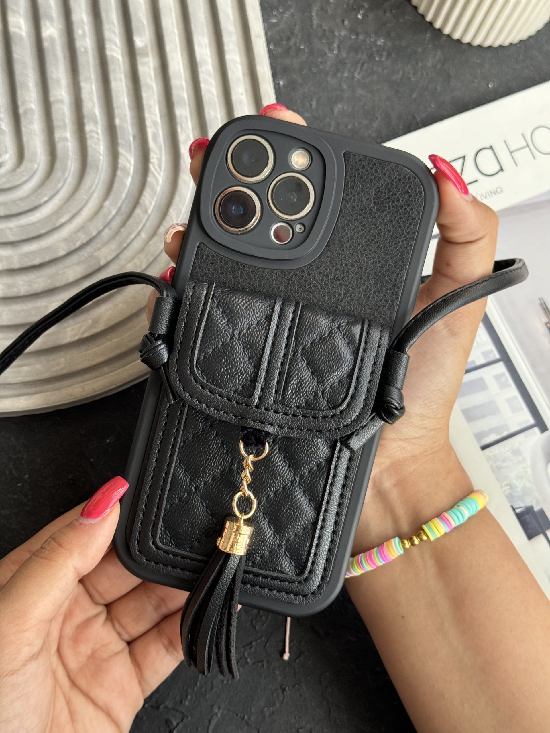 قاب آیفون سن لورن جاکارتی بندی بلند