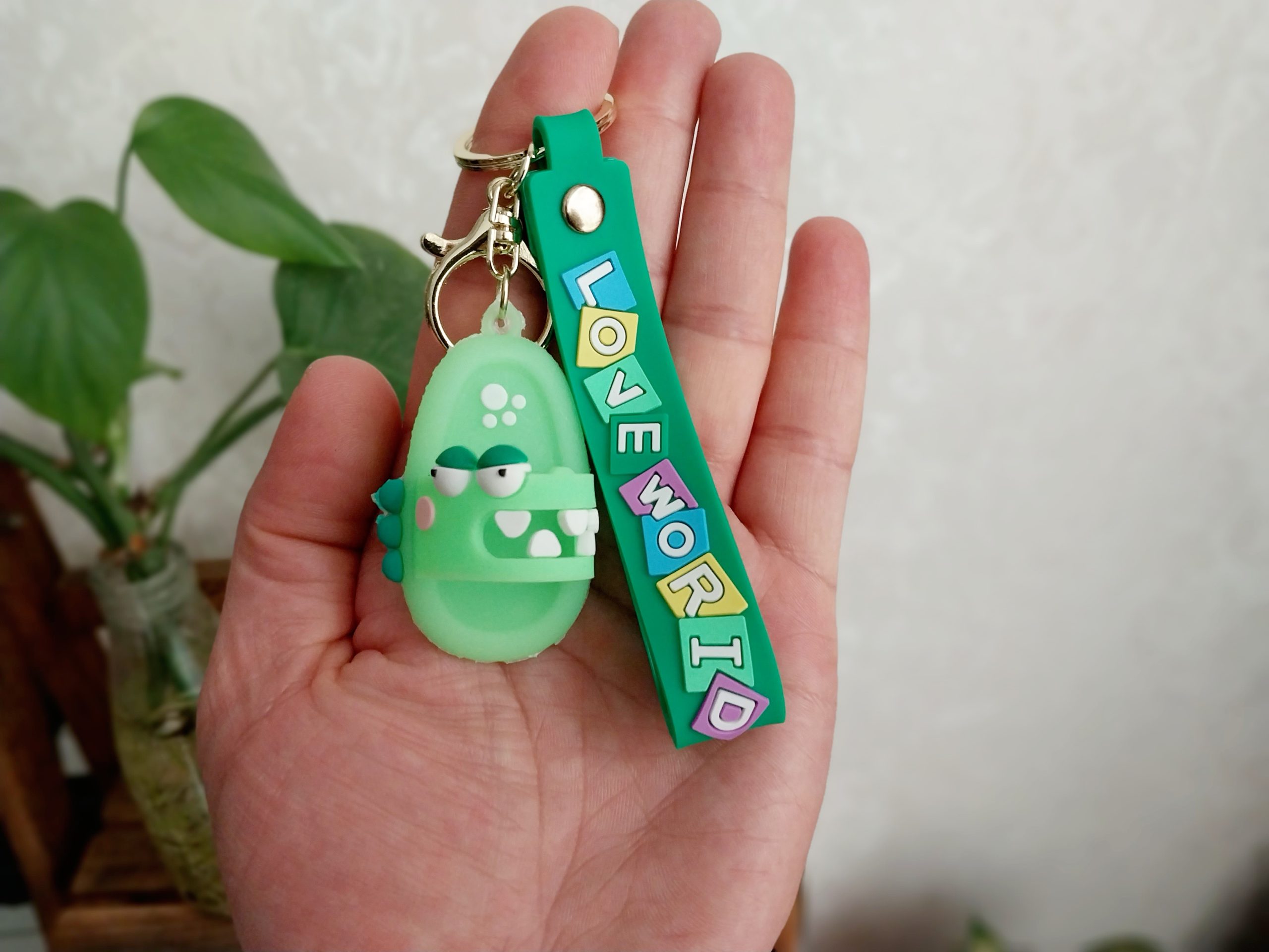 جاکلیدی سیلیکونی طرح دمپایی