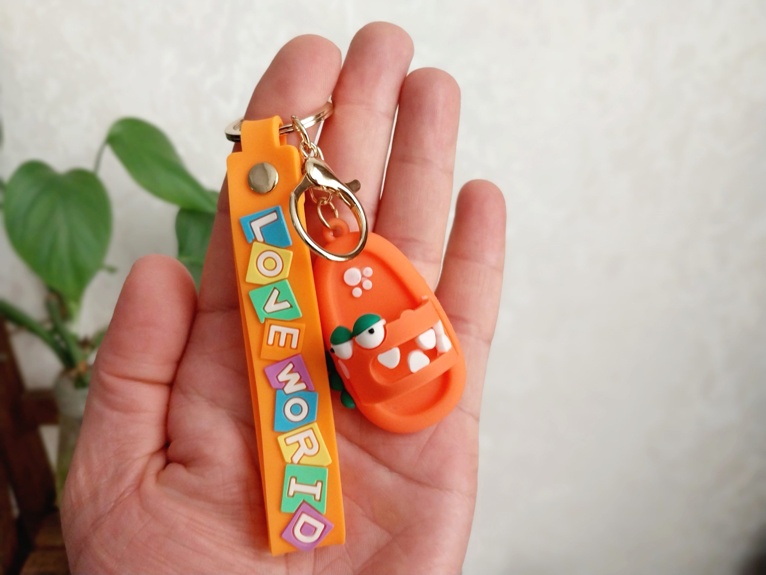 جاکلیدی سیلیکونی طرح دمپایی