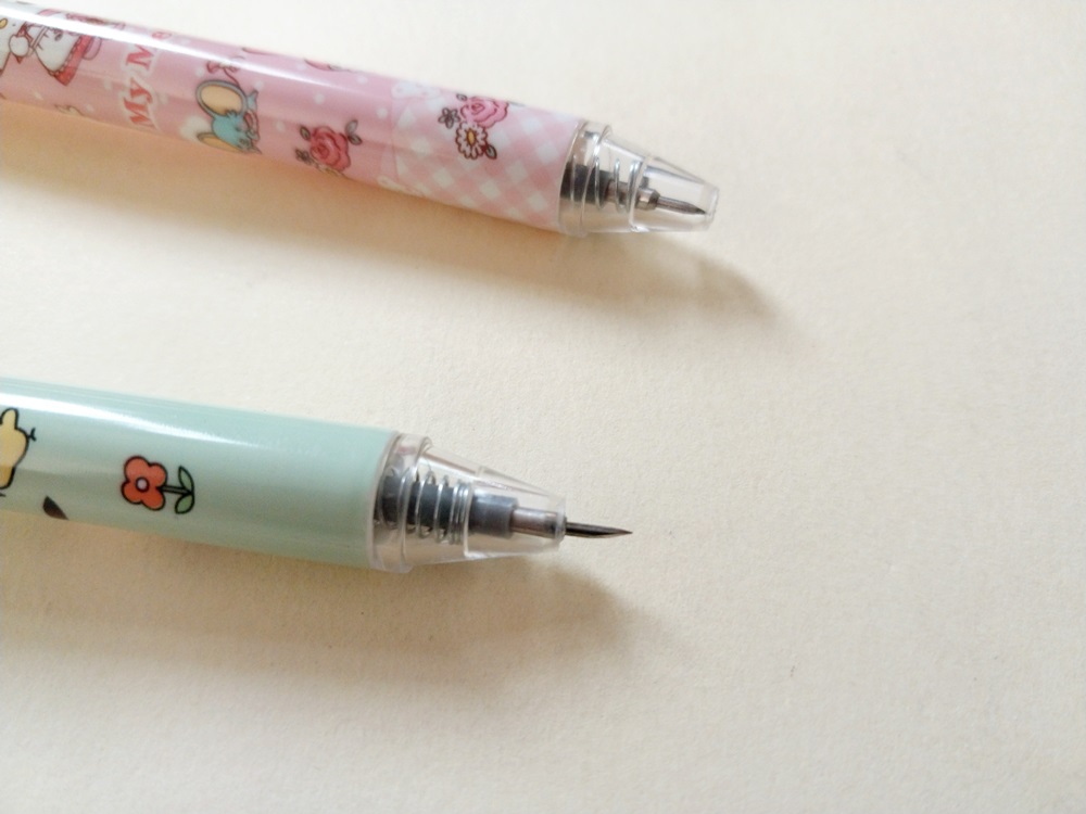 کاتر قلمی کلیکی