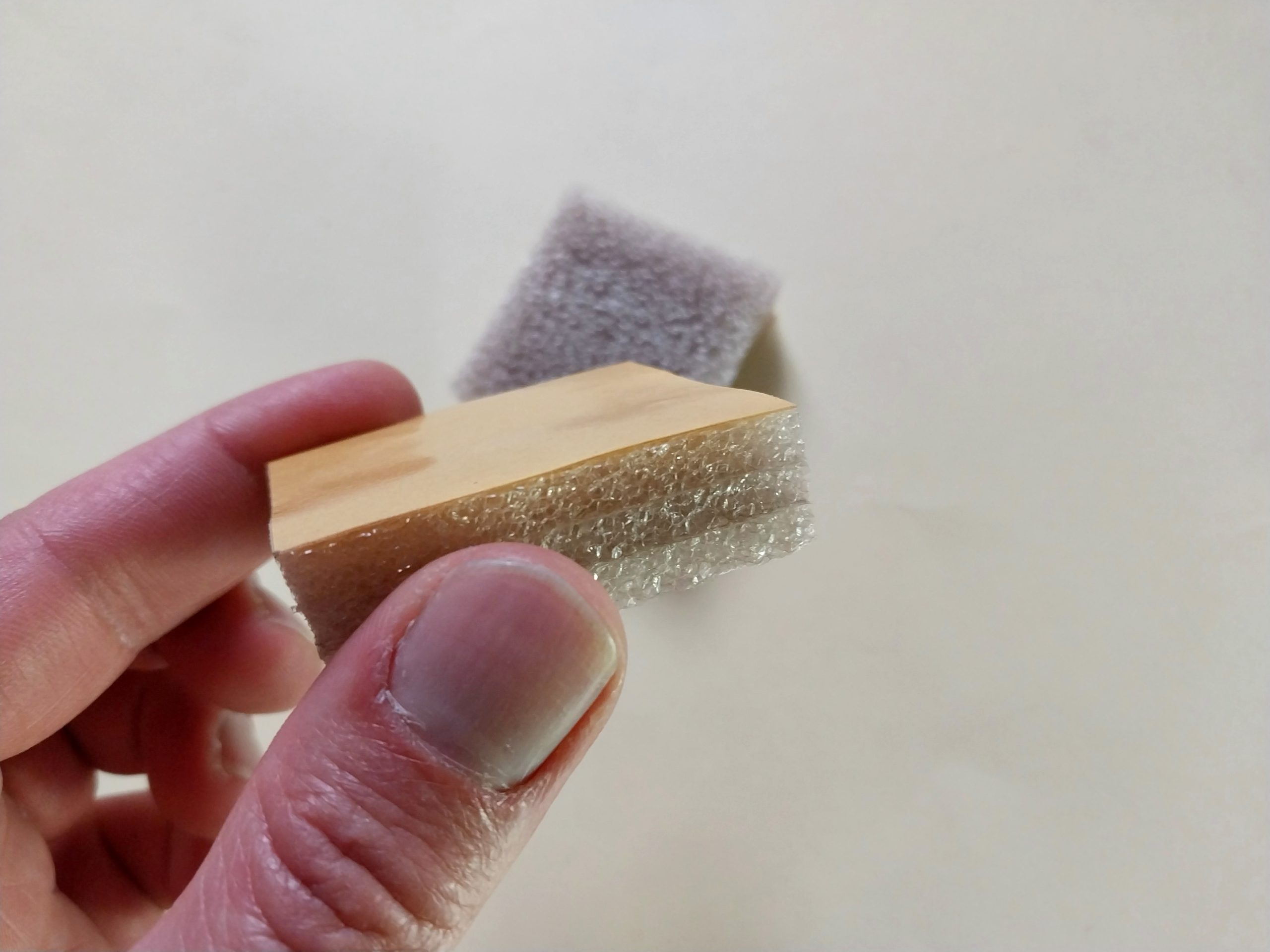 ضربه گیر پشت مبل و دیوار بسته 2 عددی